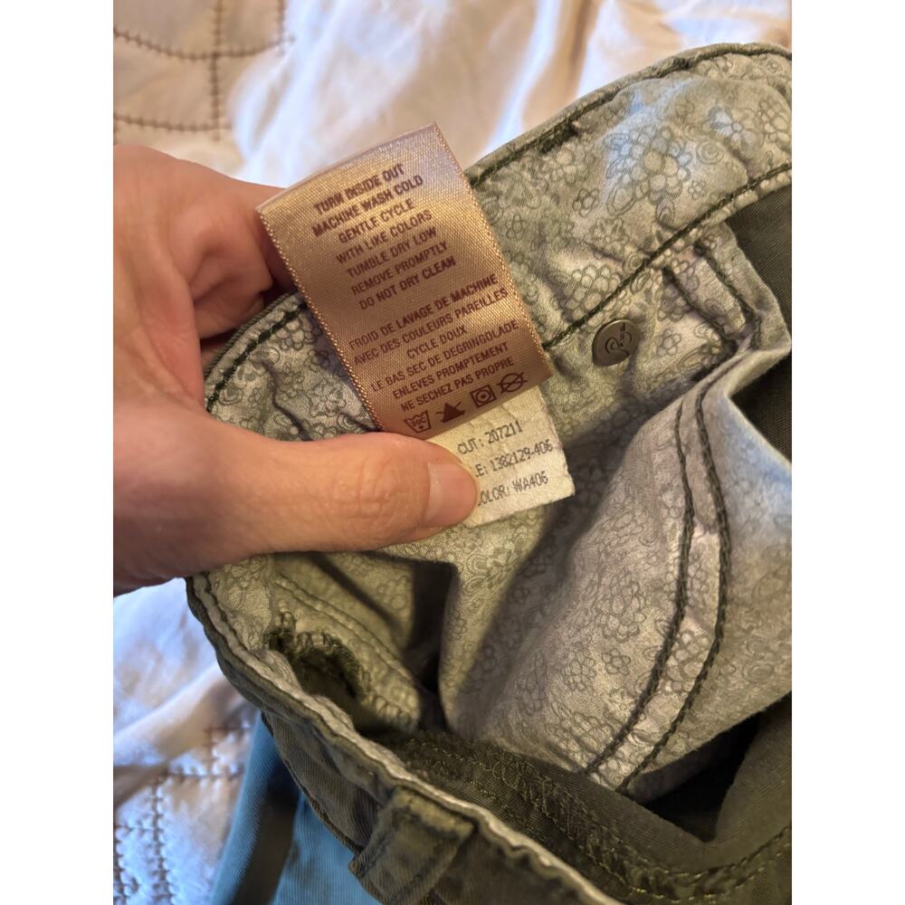 Paige Premium Denim Cargo Pants – Size 28 – Olive Green - Picture 5 of 5
